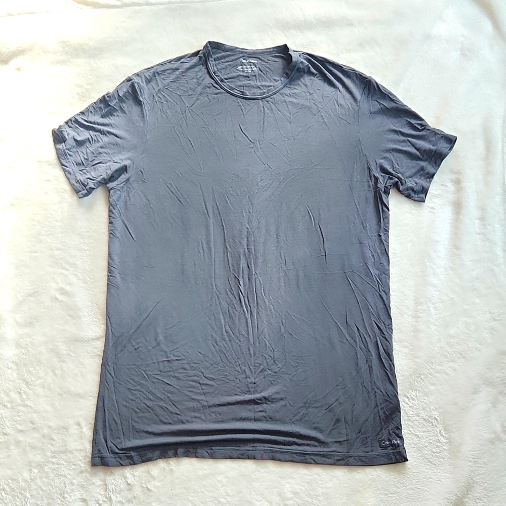 Fitted Calvin Klein Tee in Gray, Sz XL